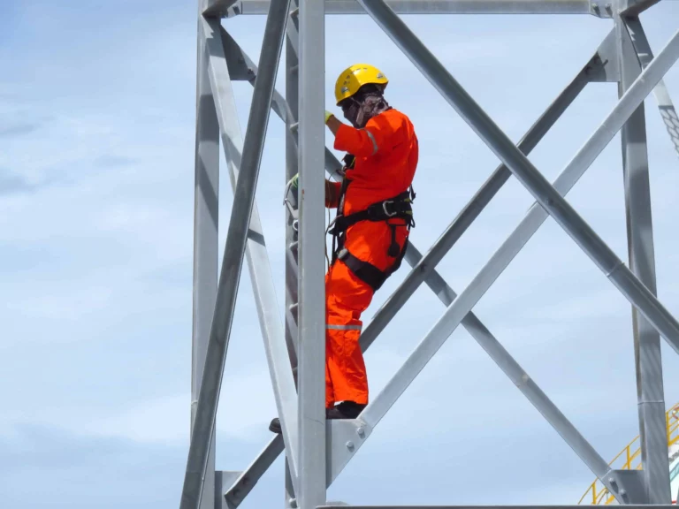 Sensibilisation aux risques liés aux travaux en hauteur